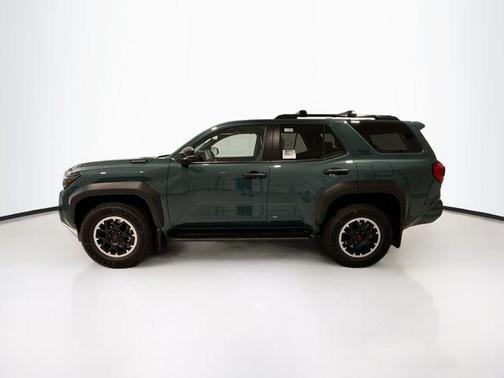 Everest 2025 Toyota 4Runner TRD Off Road Premium