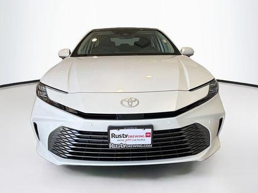 Wind Chill Pearl 2026 Toyota Camry XLE