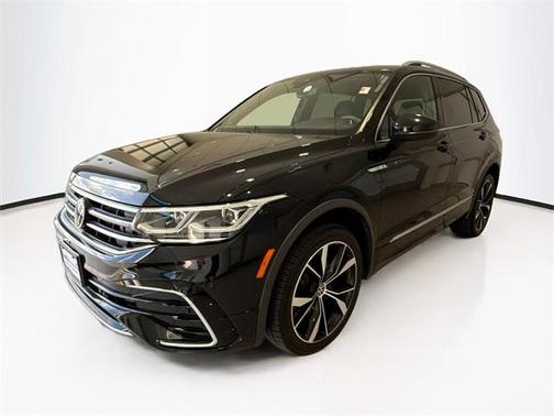 2022 Volkswagen Tiguan 2.0T SEL R-Line 4MOTION
