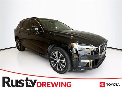 2022 Volvo XC60 B5 Momentum