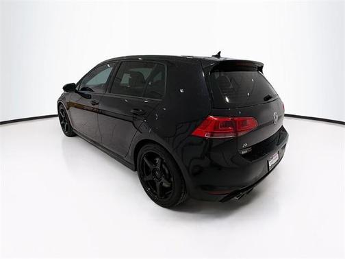 2017 Volkswagen Golf R 2.0T Manual