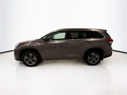 2019 Toyota Highlander Limited Platinum