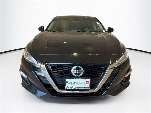 2021 Nissan Altima SR FWD
