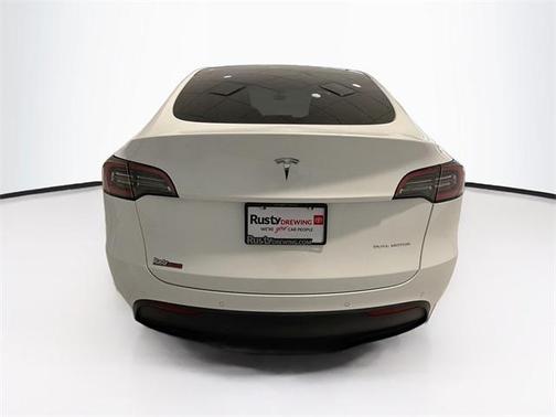 2022 Tesla Model Y Long Range Dual Motor All-Wheel Drive