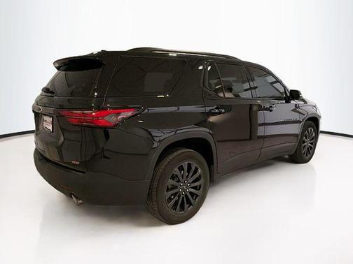 2022 Chevrolet Traverse RS