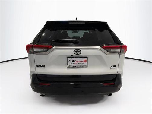 2025 Toyota RAV4 Hybrid SE