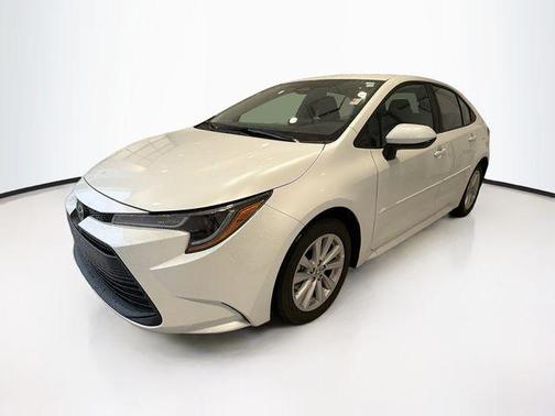 Pearl 2026 Toyota Corolla LE