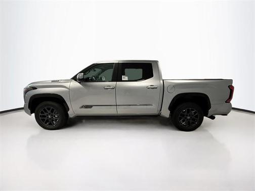 2025 Toyota Tundra Hybrid Platinum