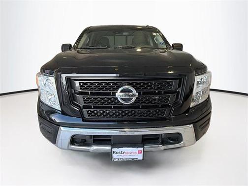 2021 Nissan Titan SV