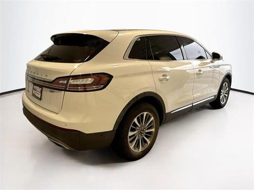 2020 Lincoln Nautilus Reserve