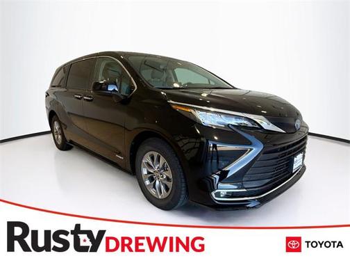 2021 Toyota Sienna XLE 7 Passenger