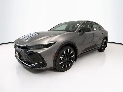 2026 Toyota Crown Platinum