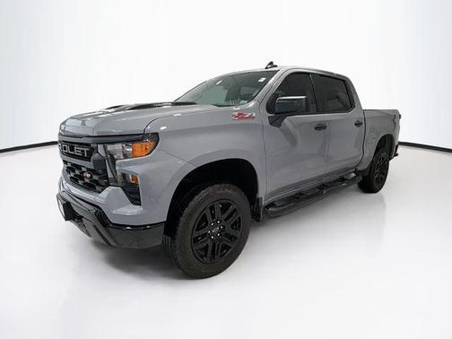 Slate Gray Metallic 2024 Chevrolet Silverado 1500 Custom Trail Boss