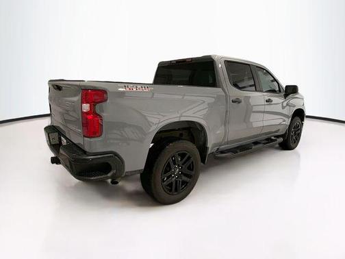 Slate Gray Metallic 2024 Chevrolet Silverado 1500 Custom Trail Boss