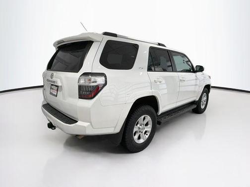 Ice Cap 2024 Toyota 4Runner SR5 Premium
