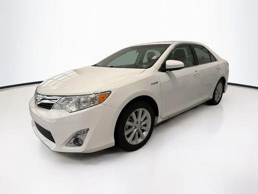 2012 Toyota Camry Hybrid XLE