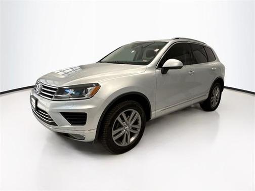 2016 Volkswagen Touareg TDI Lux