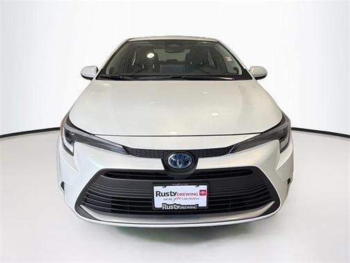 2025 Toyota Corolla Hybrid XLE