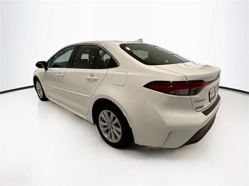 2025 Toyota Corolla Hybrid XLE
