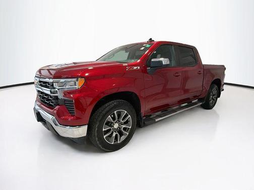Radiant Red Tintcoat 2024 Chevrolet Silverado 1500 LT