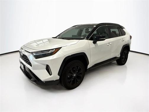 2023 Toyota RAV4 Hybrid SE