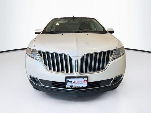 White Platinum Clearcoat Metallic 2014 Lincoln MKX Base