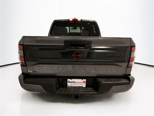 2025 Nissan Frontier PRO-4X
