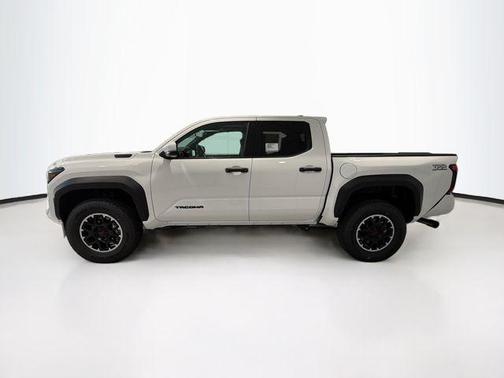 Ice 2026 Toyota Tacoma Hybrid TRD Off Road