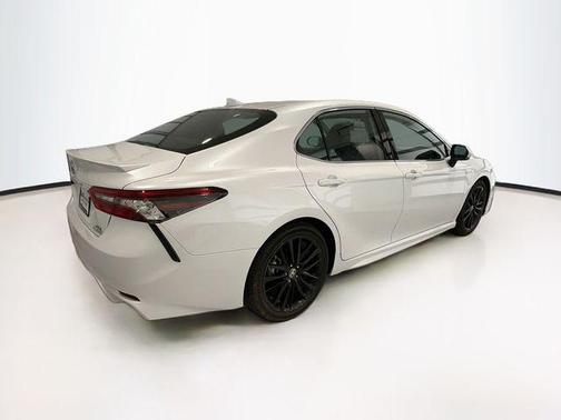 Wind Chill Pearl 2024 Toyota Camry Hybrid SE