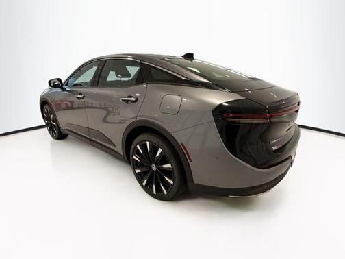 2025 Toyota Crown Platinum