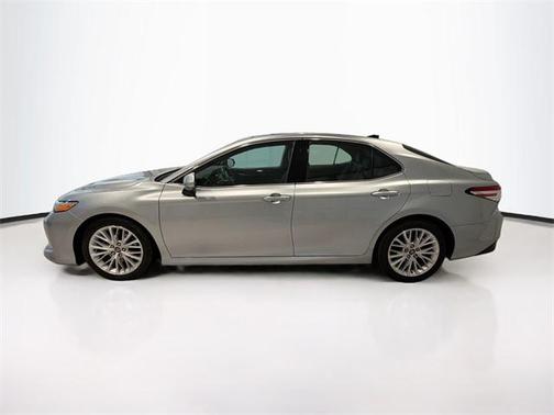 2018 Toyota Camry XLE