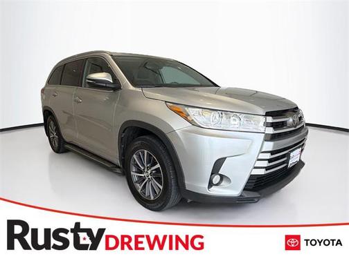 2018 Toyota Highlander SE