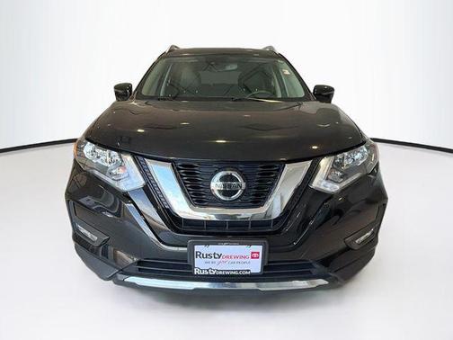 Magnetic Black Pearl 2019 Nissan Rogue SL