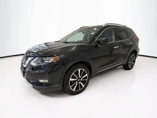 Magnetic Black Pearl 2019 Nissan Rogue SL