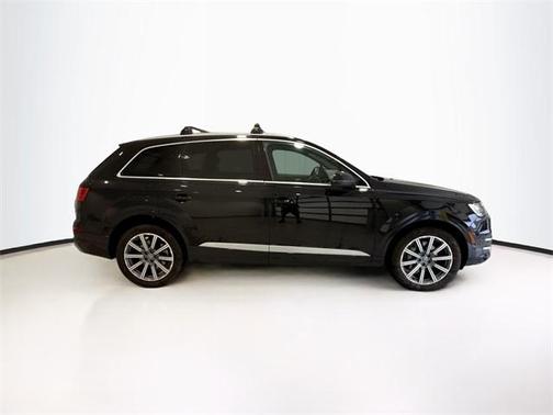 2019 Audi Q7 55 Prestige