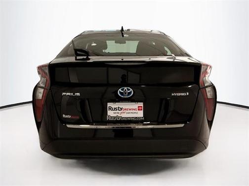2016 Toyota Prius Three
