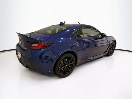 Trueno Blue 2025 Toyota GR86 Premium