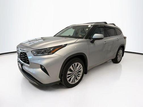 2024 Toyota Highlander Platinum