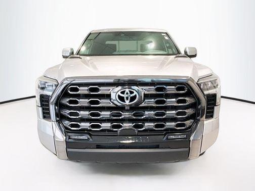 2024 Toyota Tundra Hybrid Platinum
