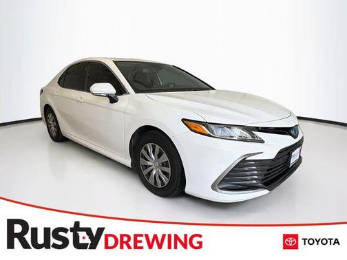 Ice 2023 Toyota Camry LE