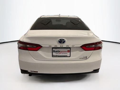 Ice 2023 Toyota Camry LE