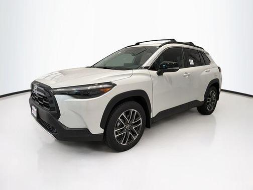 Wind Chill Pearl 2026 Toyota Corolla Cross XLE
