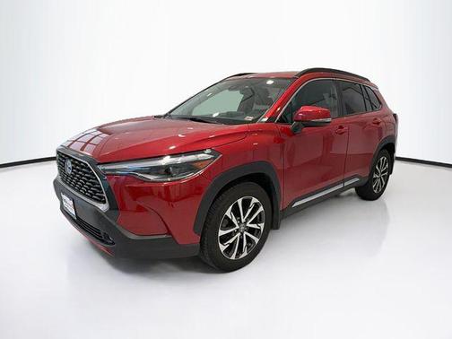 Barcelona Red Metallic 2022 Toyota Corolla Cross XLE