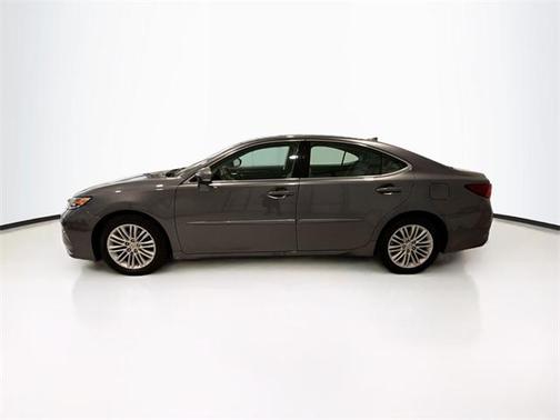 2016 Lexus ES 350 Base