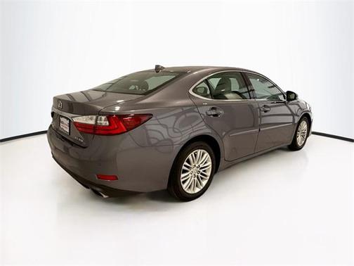 2016 Lexus ES 350 Base