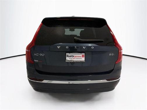 2024 Volvo XC90 B5 Plus Bright Theme
