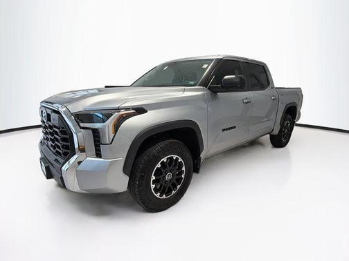 Celestial Silver Metallic 2024 Toyota Tundra SR5