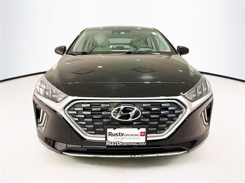 2021 Hyundai IONIQ Hybrid Limited