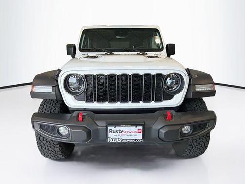 Bright White Clearcoat 2024 Jeep Wrangler Rubicon