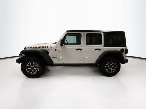 Bright White Clearcoat 2024 Jeep Wrangler Rubicon